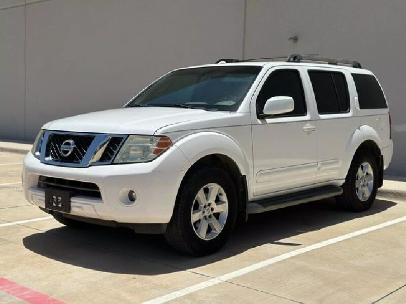 2013 Nissan Pathfinder in Dallas, TX 75212 - 2349987