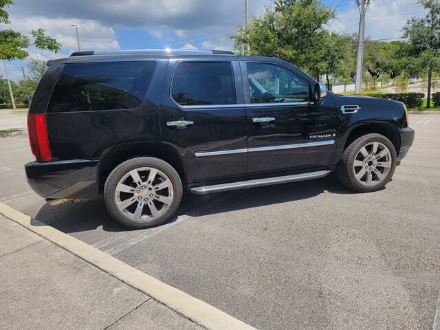 2007 Cadillac Escalade in Pompano Beach, FL 33064 - 2350868 33