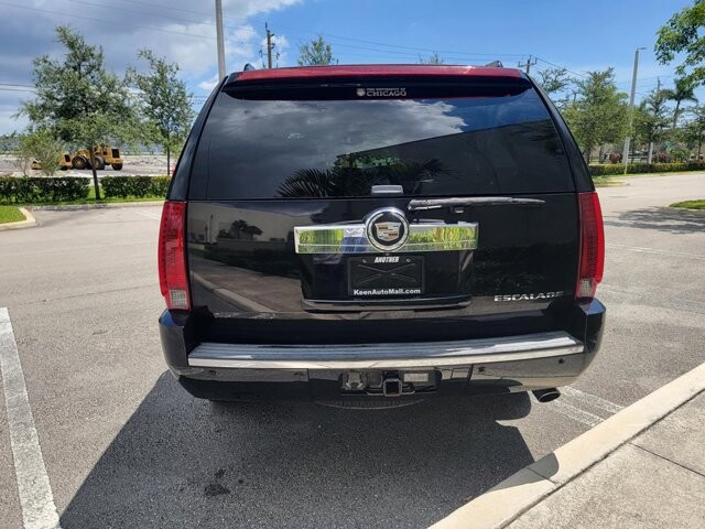 2007 Cadillac Escalade in Pompano Beach, FL 33064 - 2350868 7
