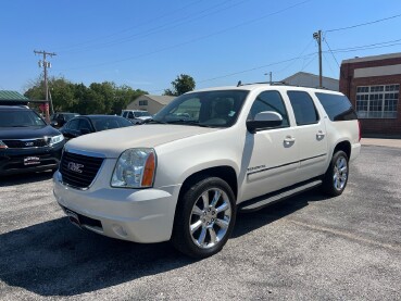 2013 GMC Yukon XL in Ardmore, OK 73401