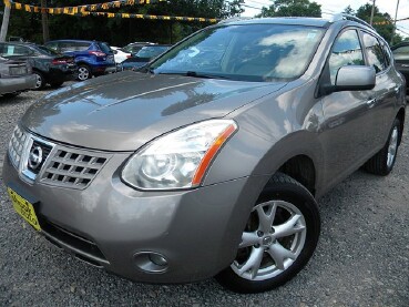 2010 Nissan Rogue in New Philadelphia, OH 44663