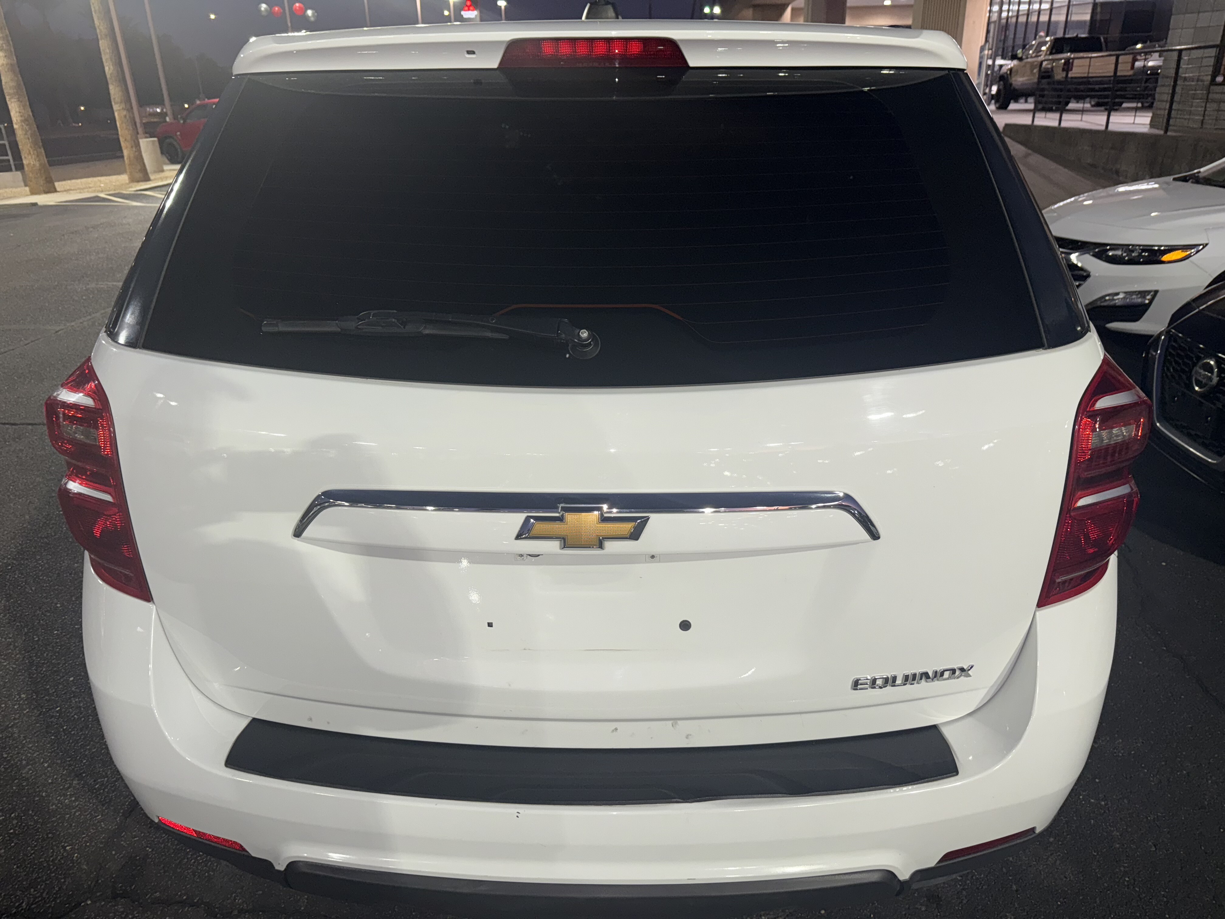 2016 Chevrolet Equinox in Phoenix, AZ 85022 - 2355066 5