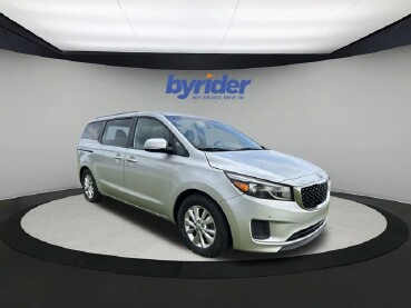 2016 Kia Sedona in Waukesha, WI 53186