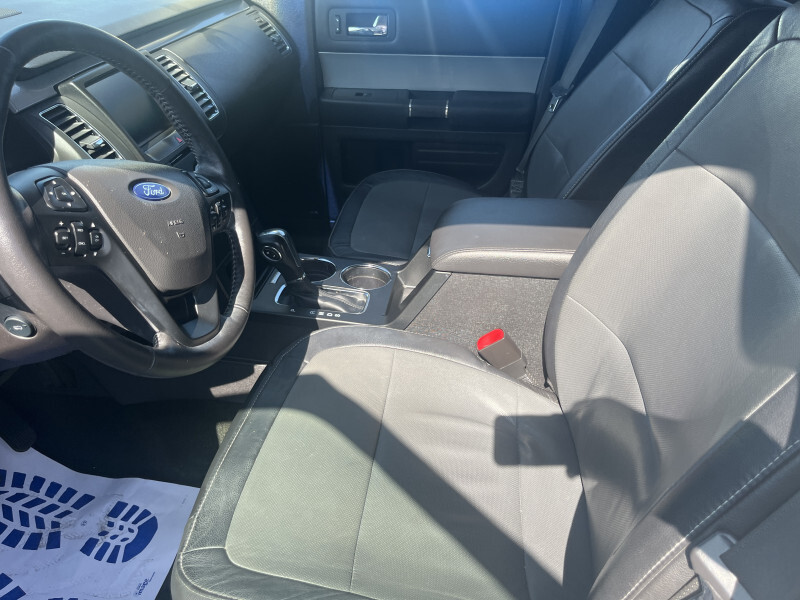 2015 Ford Flex in Phoenix, AZ 85022 - 2359025 27