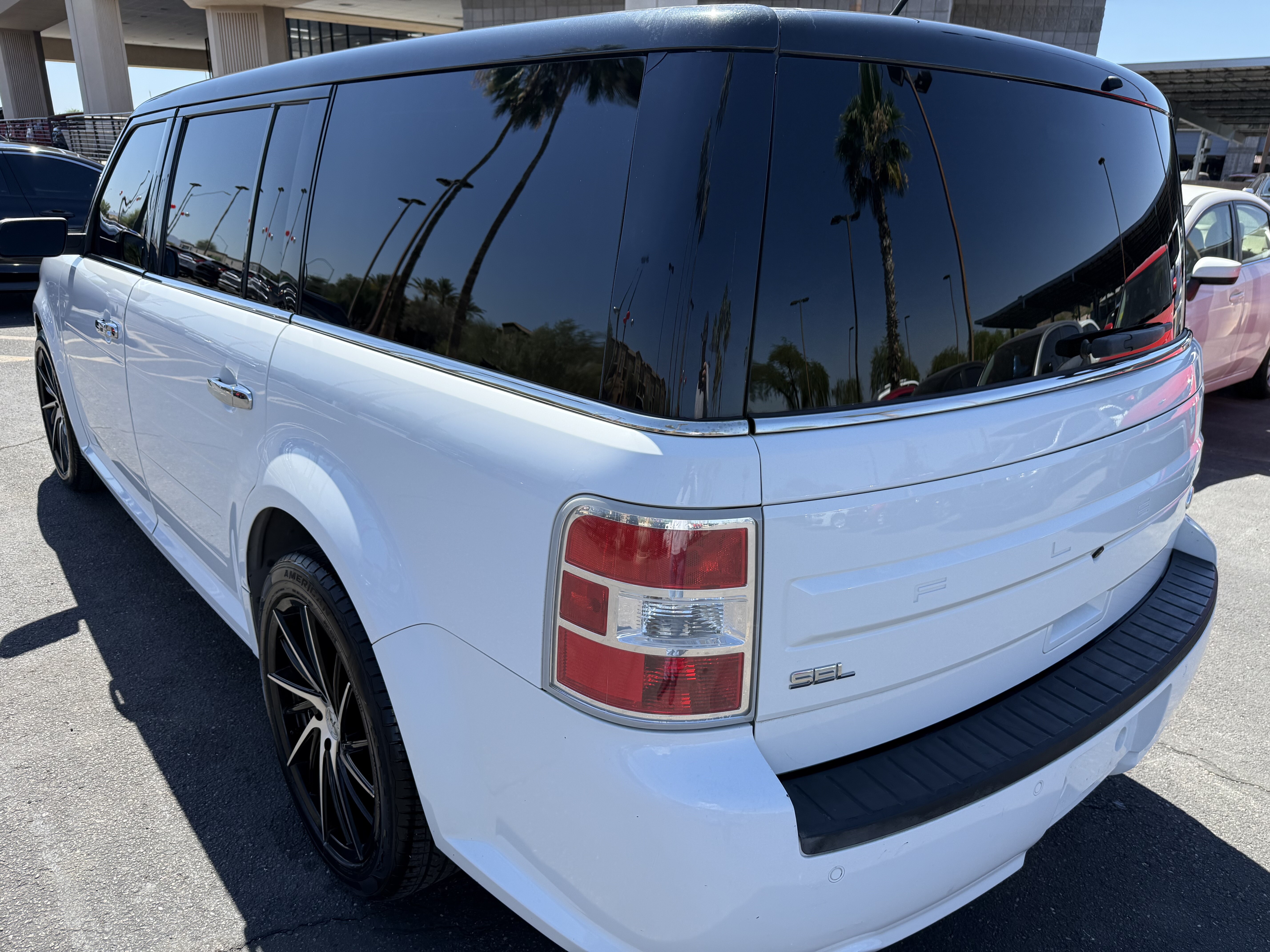 2015 Ford Flex in Phoenix, AZ 85022 - 2359025 6