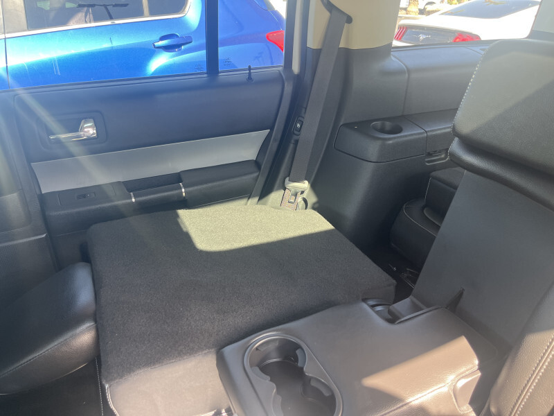 2015 Ford Flex in Phoenix, AZ 85022 - 2359025 26