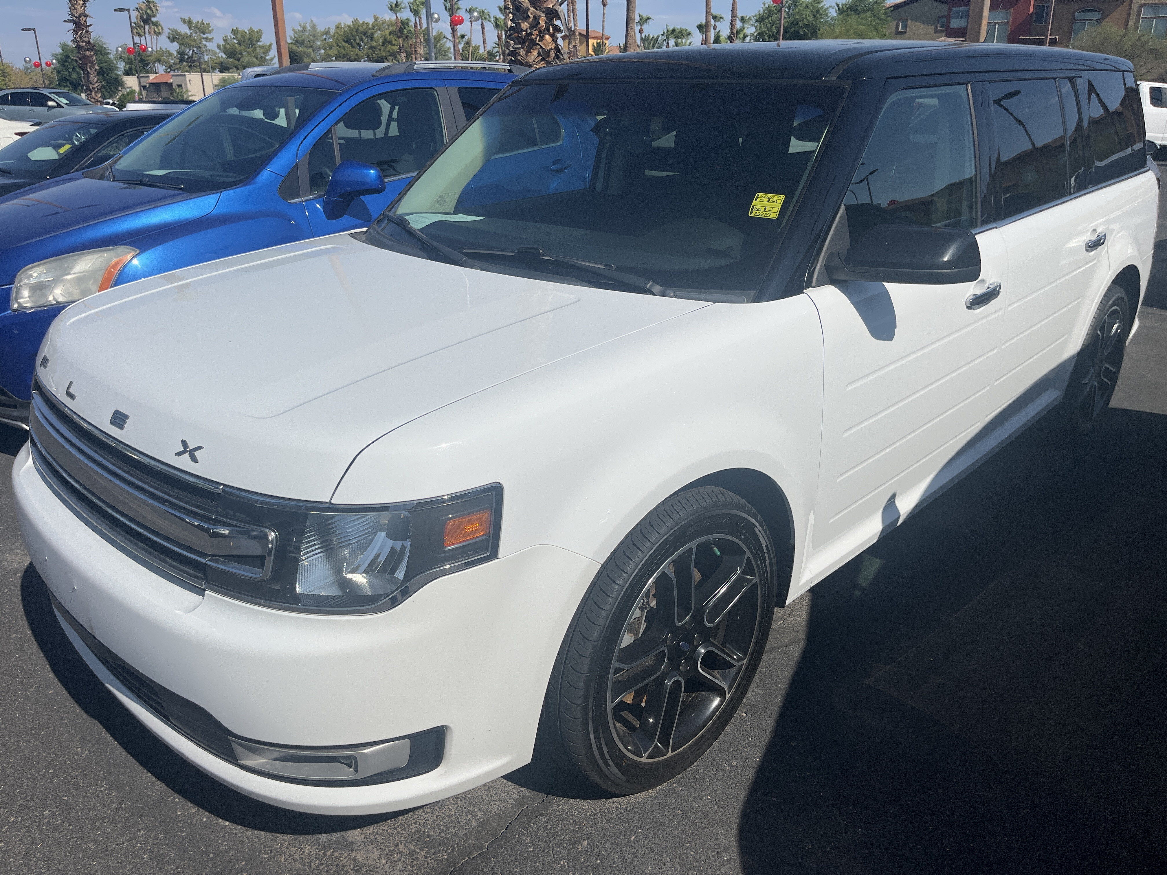 2015 Ford Flex in Phoenix, AZ 85022 - 2359025 10