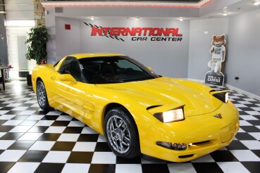 2001 Chevrolet Corvette in Lombard, IL 60148