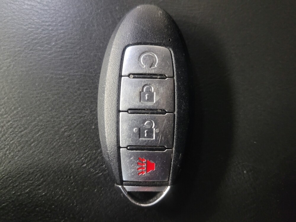 2020 Nissan Pathfinder in Greensboro, NC 27407 - 2360541 32