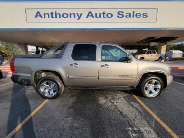 2009 Chevrolet Avalanche in Thomson, GA 30824