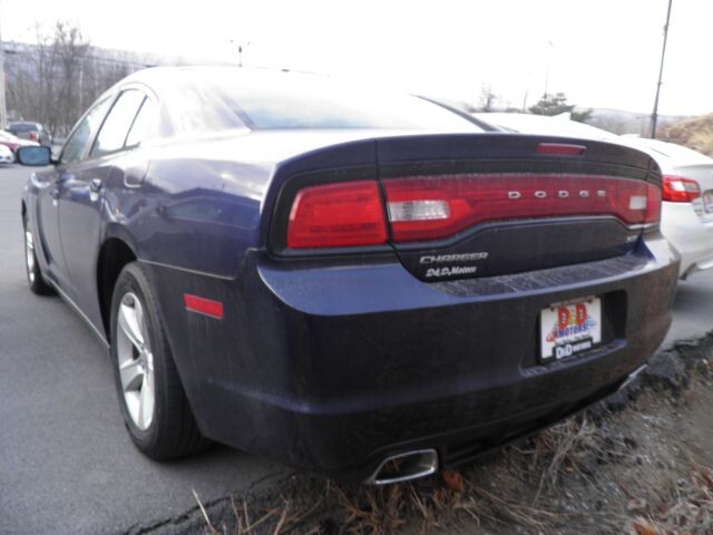 2014 Dodge Charger in Barton, MD 21521 - 2360809 5