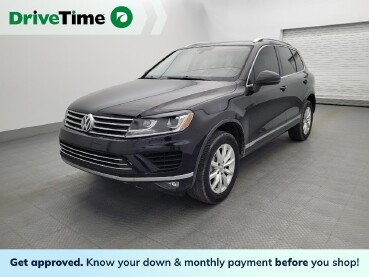 2015 Volkswagen Touareg in Lauderdale Lakes, FL 33313