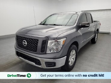 2019 Nissan Titan in Sanford, FL 32773