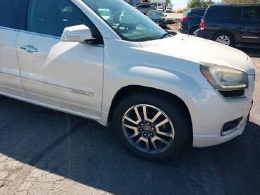 2013 GMC Acadia in Milwaukee, WI 53221