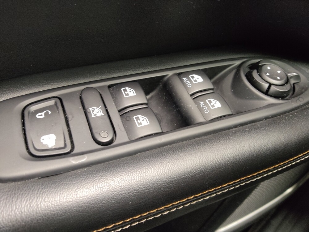 2019 Jeep Compass in Charleston, SC 29414 - 2368666 27