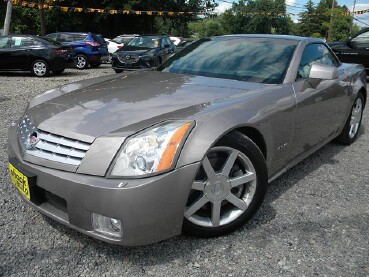 2004 Cadillac XLR in New Philadelphia, OH 44663