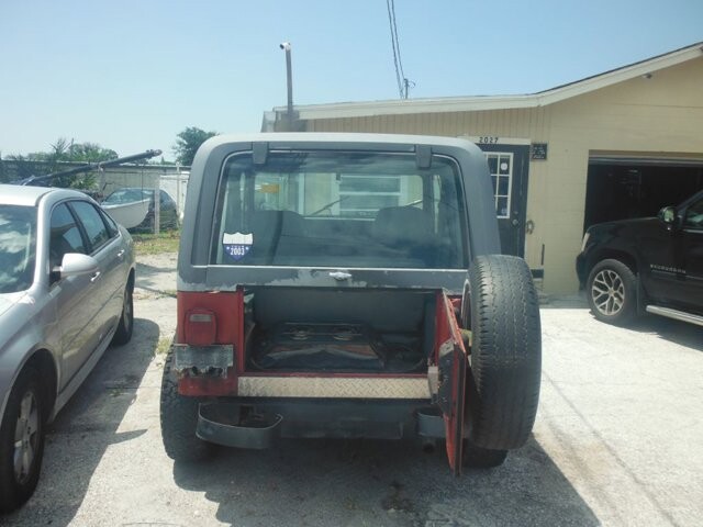 1988 Jeep Wrangler in Holiday, FL 34690 - 2370031 16