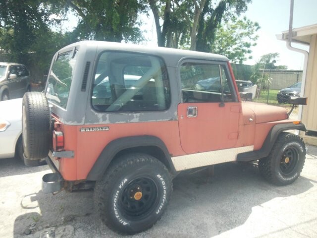 1988 Jeep Wrangler in Holiday, FL 34690 - 2370031 17