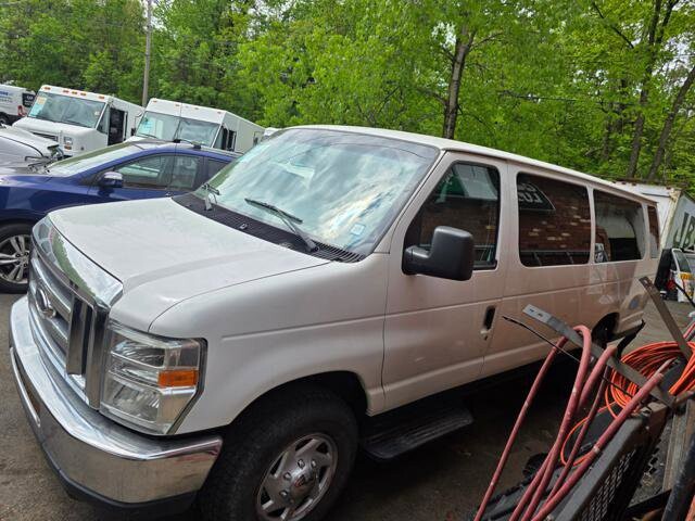 2012 Ford E-350 and Econoline 350 in Blauvelt, NY 10913 - 2370142 3