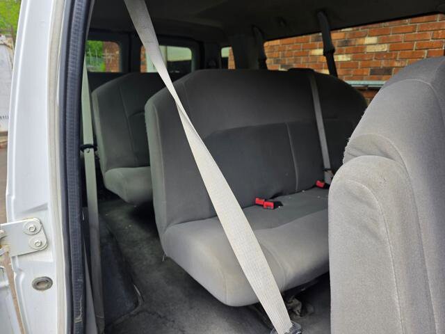 2012 Ford E-350 and Econoline 350 in Blauvelt, NY 10913 - 2370142 28