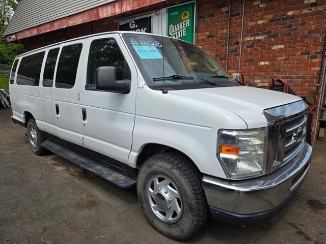 2012 Ford E-350 and Econoline 350 in Blauvelt, NY 10913 - 2370142