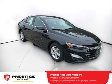 2019 Chevrolet Malibu in Westport, MA 02790