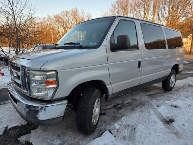2010 Ford E-350 and Econoline 350 in Blauvelt, NY 10913 - 2370530 3