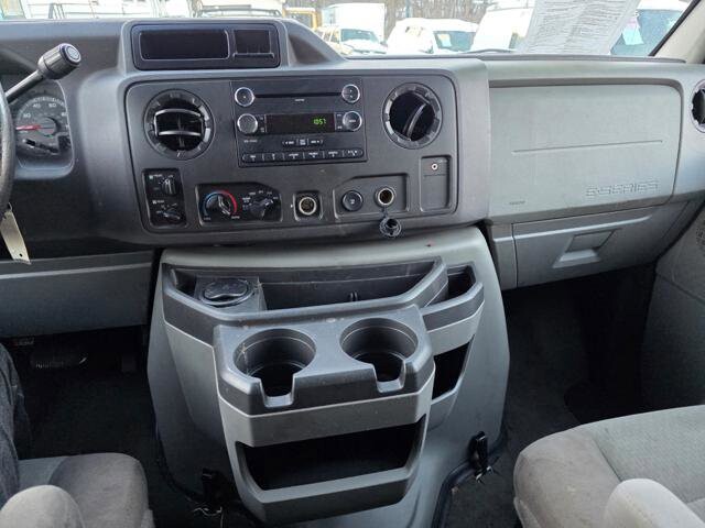 2010 Ford E-350 and Econoline 350 in Blauvelt, NY 10913 - 2370530 16