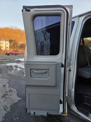 2010 Ford E-350 and Econoline 350 in Blauvelt, NY 10913 - 2370530 46
