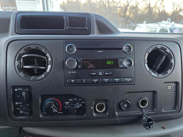 2010 Ford E-350 and Econoline 350 in Blauvelt, NY 10913 - 2370530 17