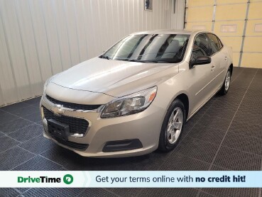 2016 Chevrolet Malibu in Louisville, KY 40258