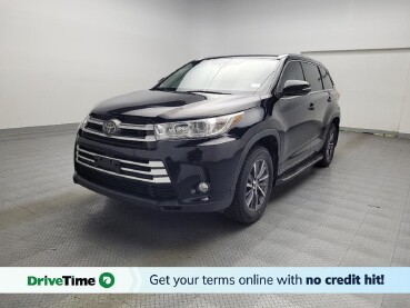 2017 Toyota Highlander in Arlington, TX 76011