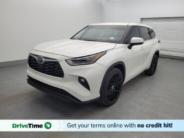 2021 Toyota Highlander in Tampa, FL 33619