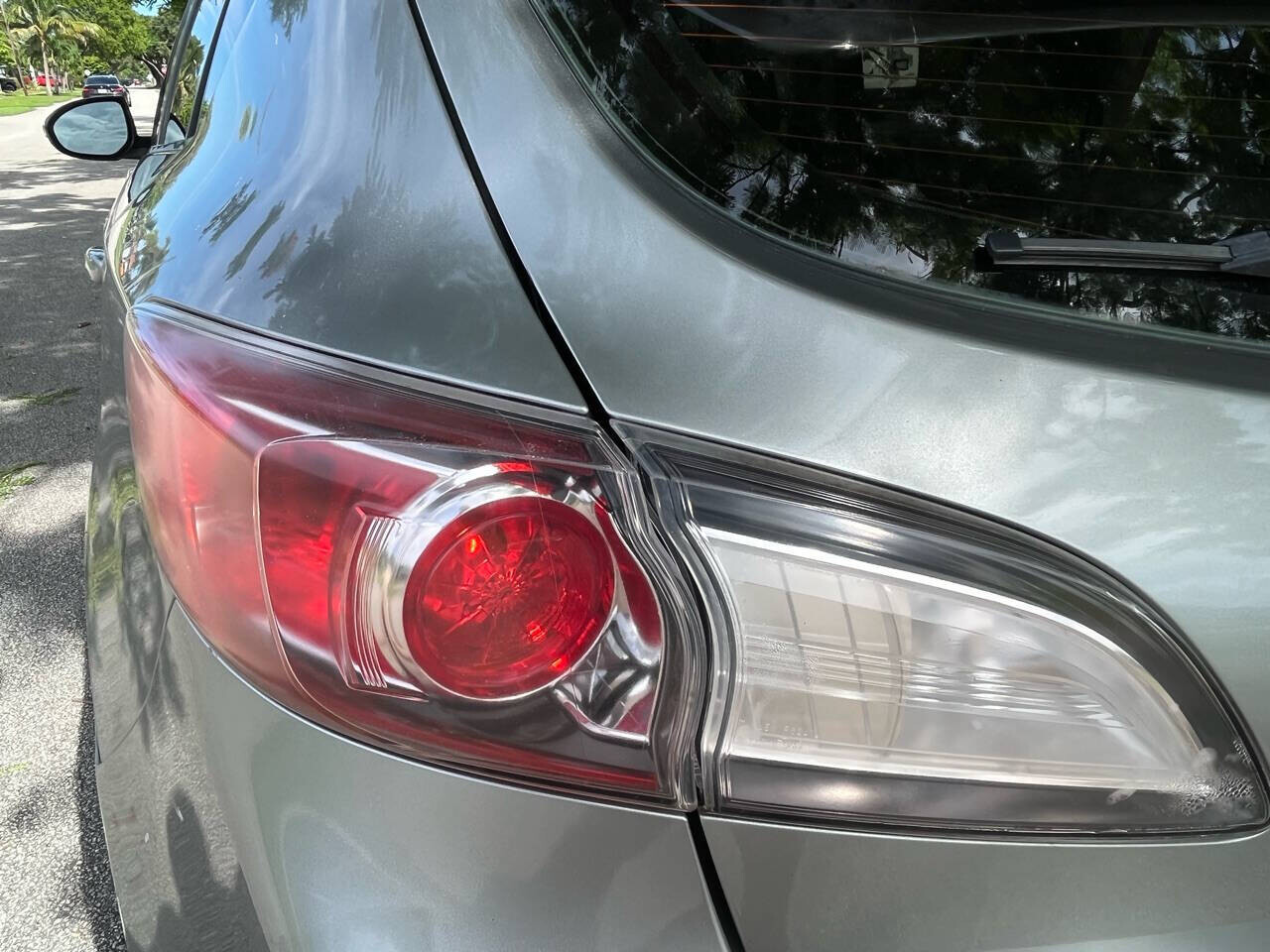 2013 Mazda MAZDASPEED3 in Hollywood, FL 33023-1906 - 2371677 16