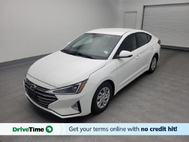 2020 Hyundai Elantra in Independence, MO 64055