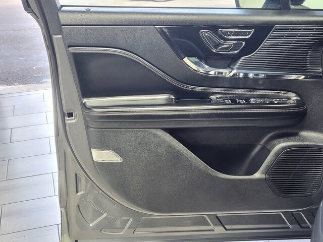 2021 Lincoln Corsair in Cinnaminson, NJ 08077 - 2373440 10