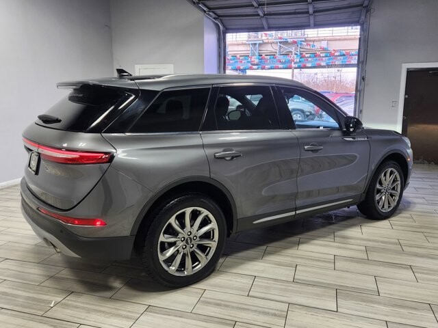 2021 Lincoln Corsair in Cinnaminson, NJ 08077 - 2373440 5