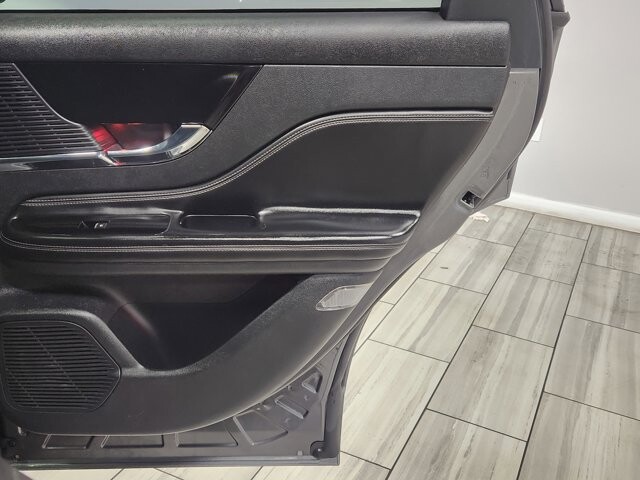 2021 Lincoln Corsair in Cinnaminson, NJ 08077 - 2373440 17