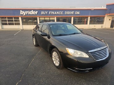 2013 Chrysler 200 in Garden City, ID 83714