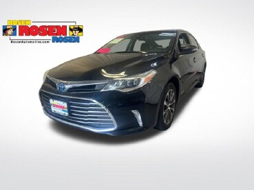 2018 Toyota Avalon in Milwaulkee, WI 53221