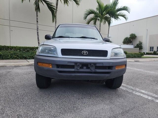 1997 Toyota RAV4 in Pompano Beach, FL 33064 - 2376108 2