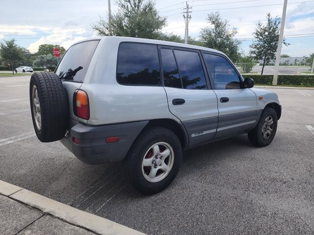 1997 Toyota RAV4 in Pompano Beach, FL 33064 - 2376108 5