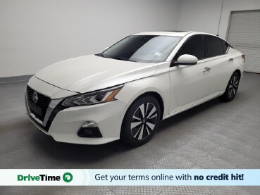 2019 Nissan Altima in Downey, CA 90241