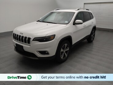 2019 Jeep Cherokee in Glendale, AZ 85301