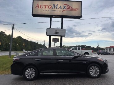 2016 Hyundai Sonata in Henderson, NC 27536