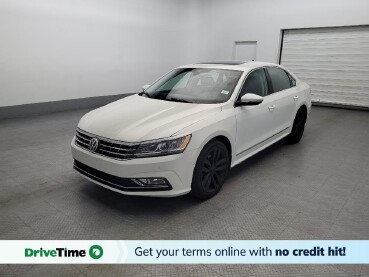 2017 Volkswagen Passat in Newport News, VA 23601