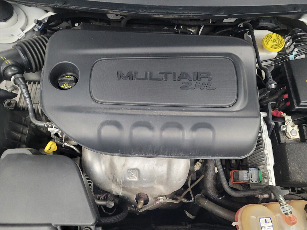 2019 Jeep Cherokee in Memphis, TN 38128 - 2378584 56