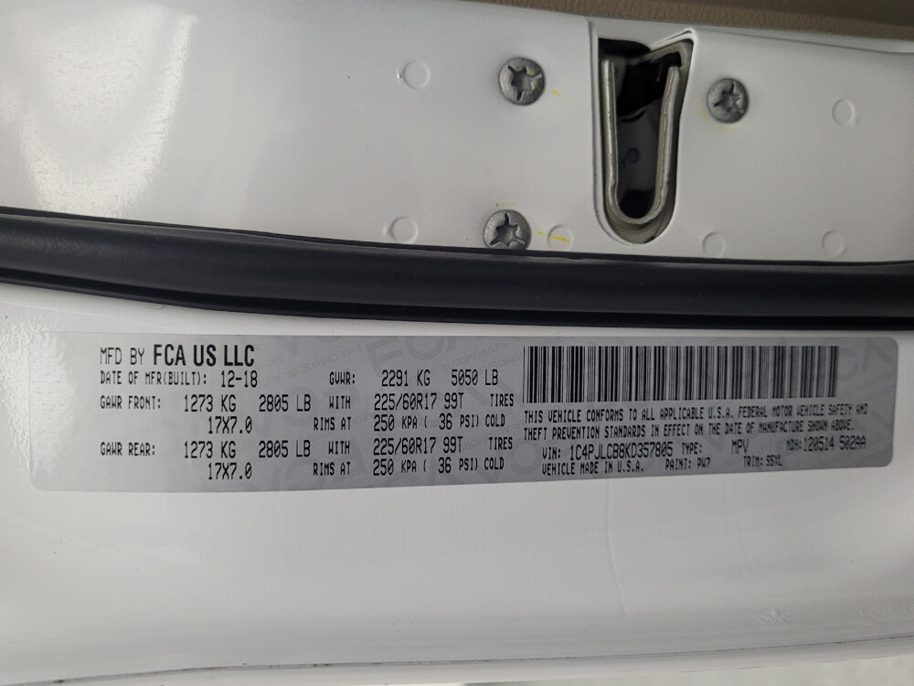 2019 Jeep Cherokee in Memphis, TN 38128 - 2378584 33