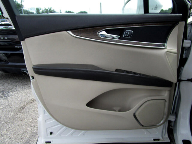 2016 Lincoln MKX in Tampa, FL 33604-6914 - 2378650 20