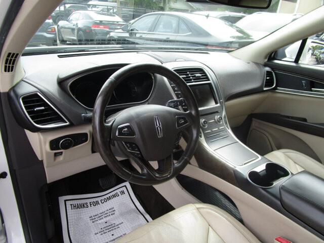 2016 Lincoln MKX in Tampa, FL 33604-6914 - 2378650 47